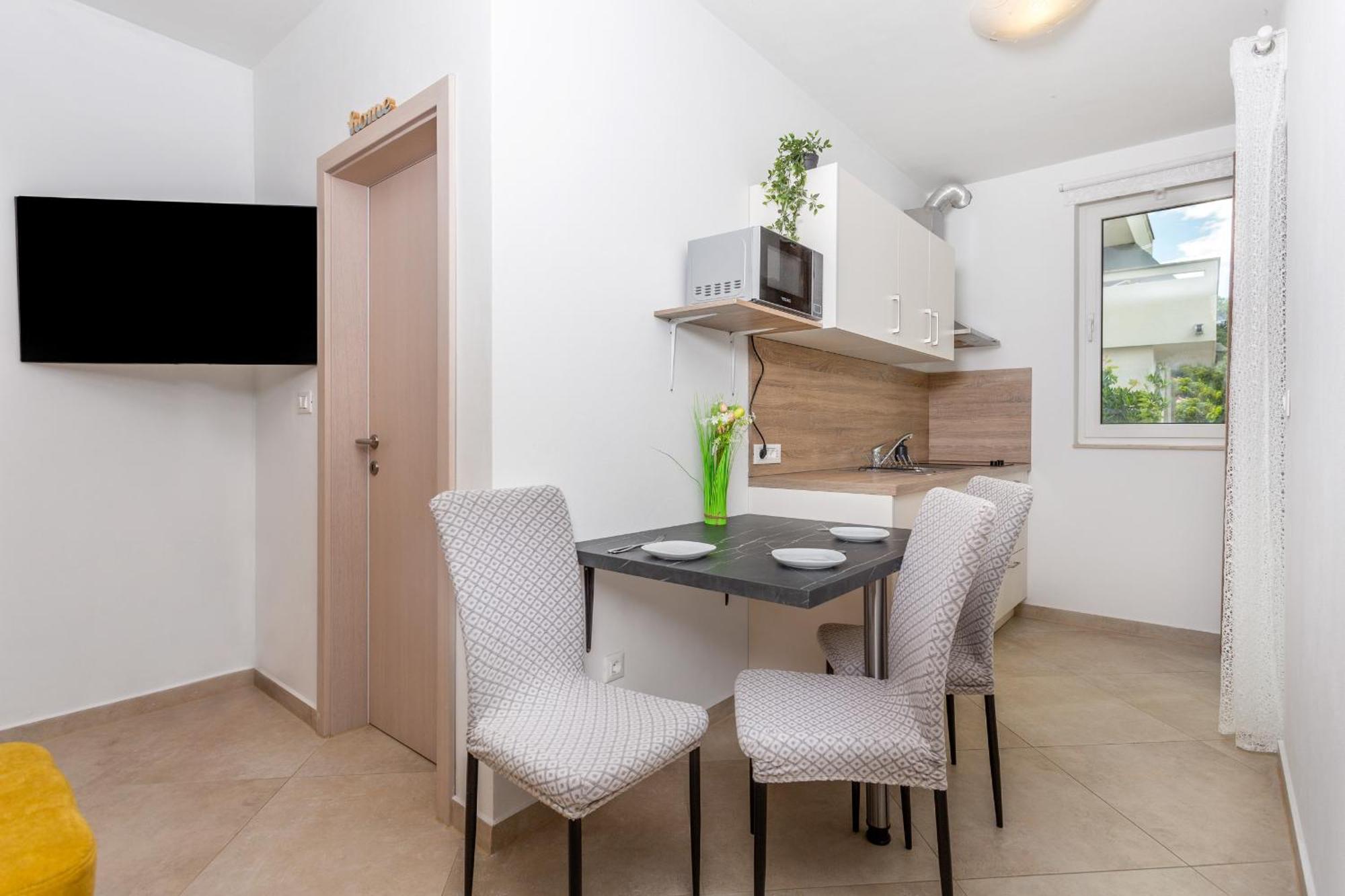 Divine Apartments Башка Экстерьер фото